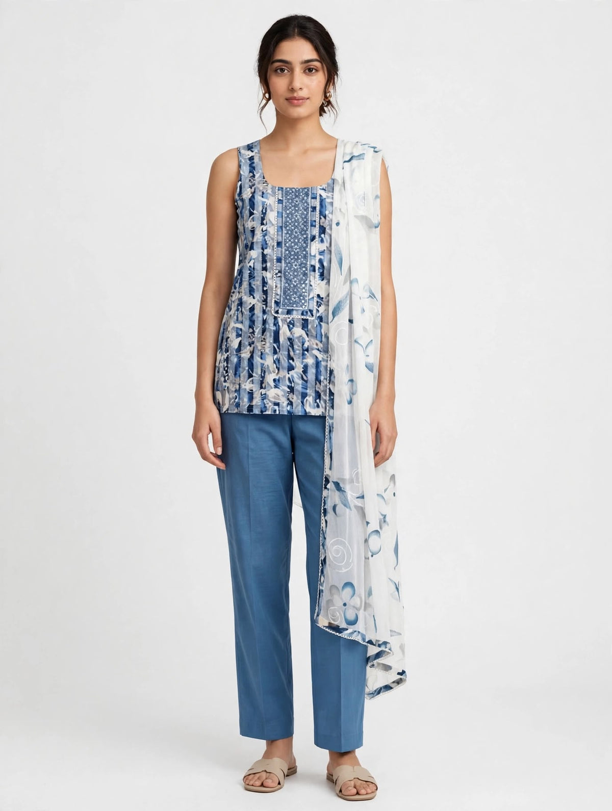 Blue and White Three-Piece Cotton Set